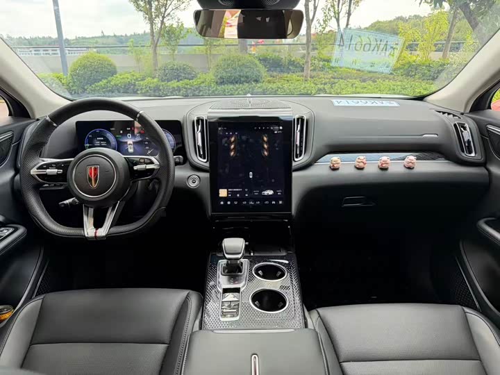 Hongqi HS3 Hybrid, 2025 — фото 9 из 9