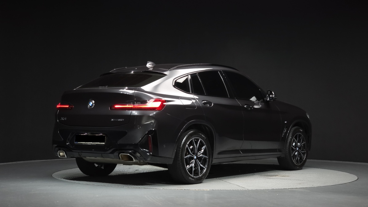 BMW X4, 2023 — фото 2 из 12