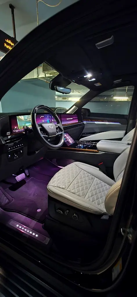 Cadillac Escalade, 2025 — фото 8 из 10