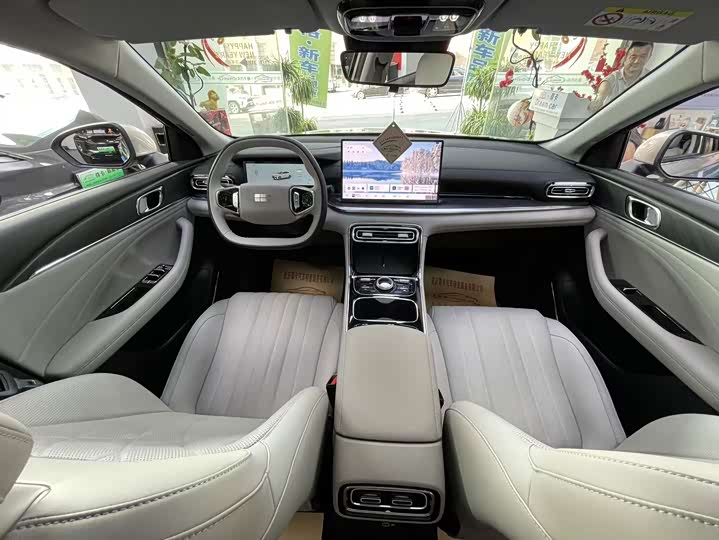 Geely Galaxy Starshine 6, 2025 — фото 8 из 9
