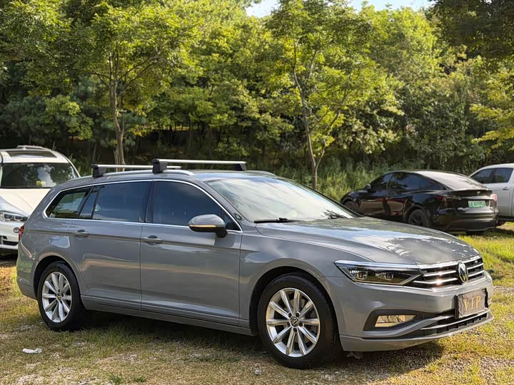 Volkswagen Passat Variant, 2022 — фото 3 из 9