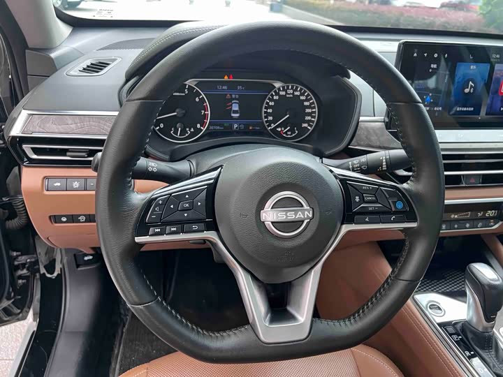 Nissan Teana, 2023 — фото 8 из 9