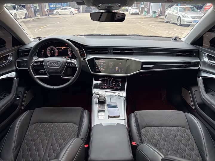 Audi A7L, 2024 — фото 7 из 9