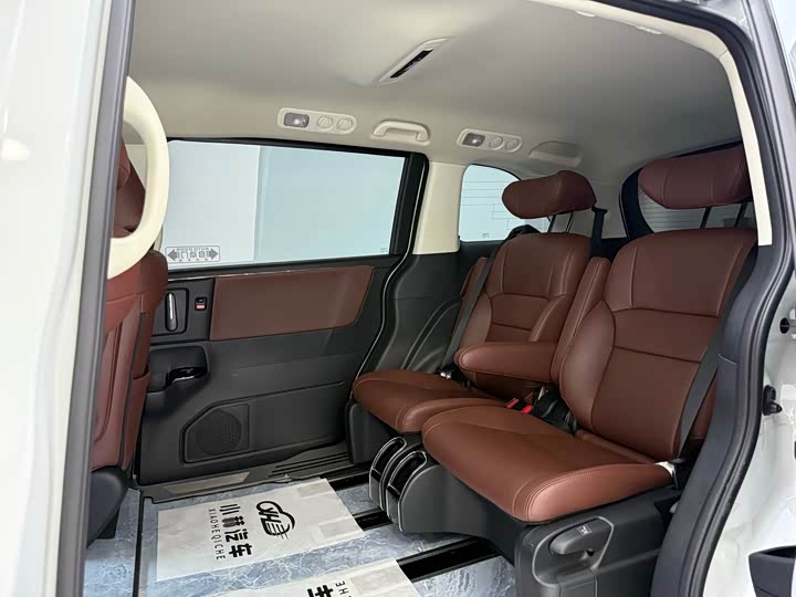 Honda Odyssey, 2023 — фото 8 из 9