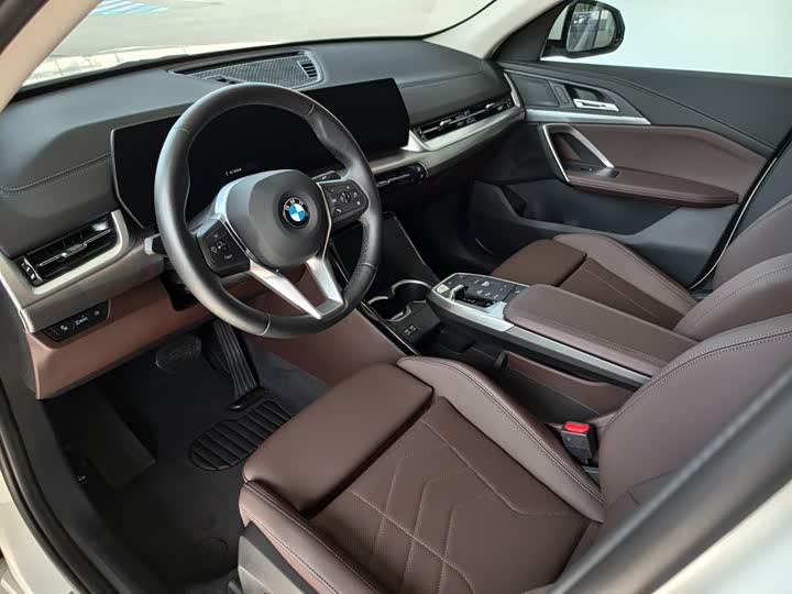 BMW X2, 2025 — фото 6 из 9