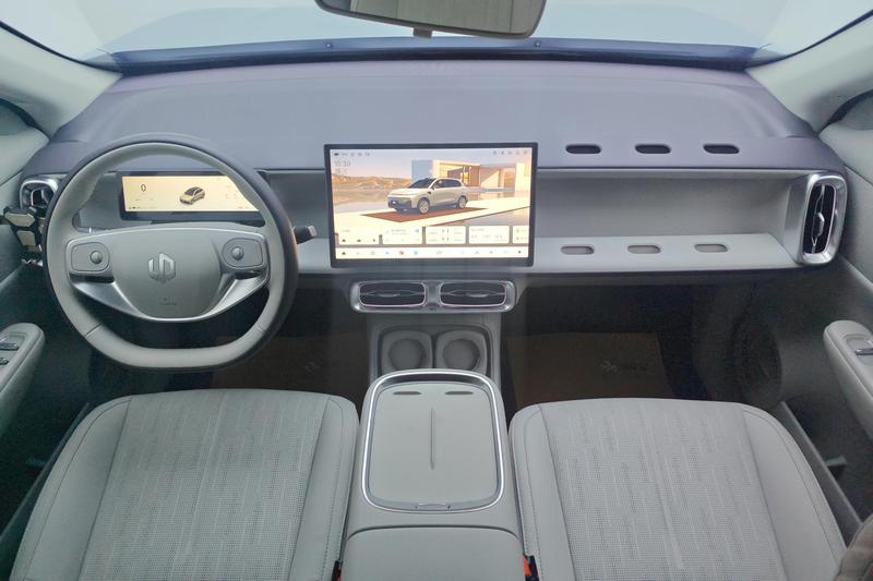 Leapmotor B10, 2025 — фото 9 из 12