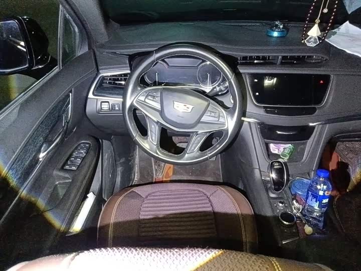 Cadillac XT5, 2022 — фото 3 из 9