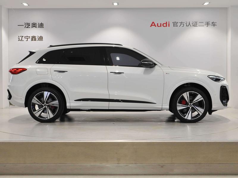 Audi Q5L, 2025 — фото 5 из 11
