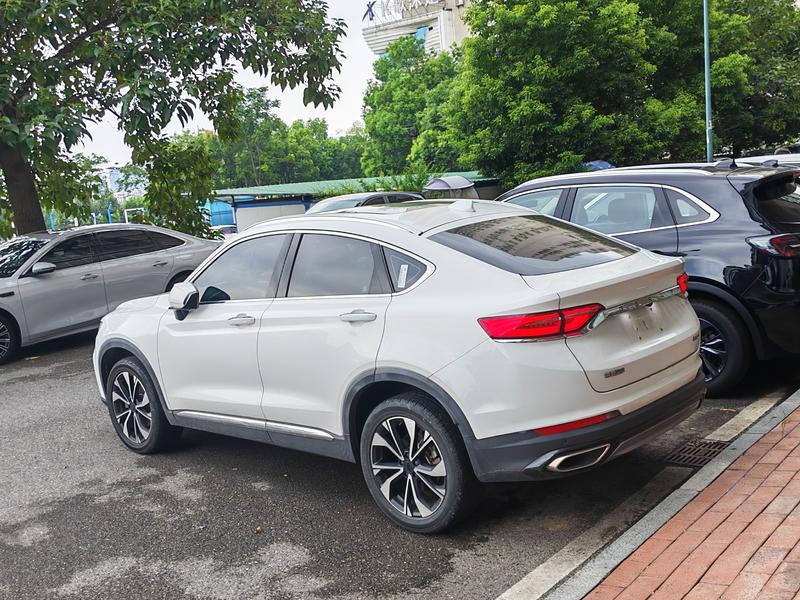 Geely Tugella S, 2022 — фото 5 из 12