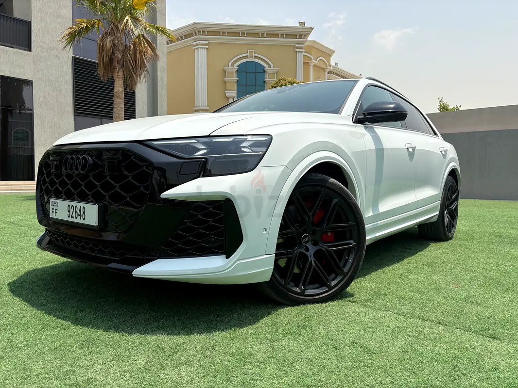 Audi RS Q8, 2025