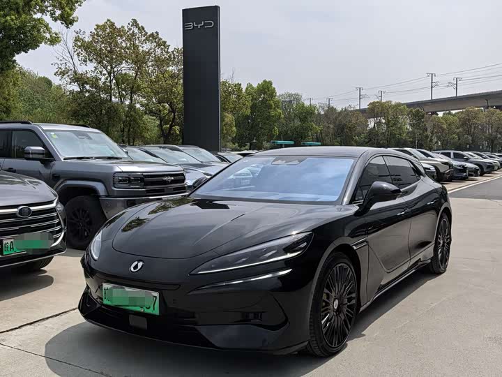 Denza Z9GT, 2024 — купить в Ульяновске под ключ