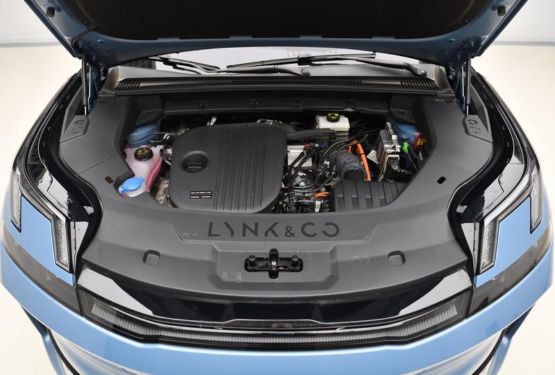 Lynk & Co 08 EM-P Hybrid, 2025 — фото 12 из 12