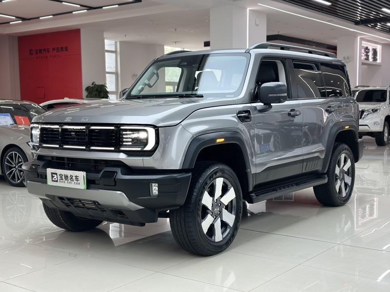 BAIC Beijing BJ40 Hybrid, 2025 — купить в Калуге под ключ