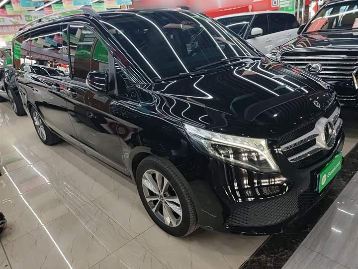 Mercedes-Benz V-Class, 2022 — фото 4 из 12