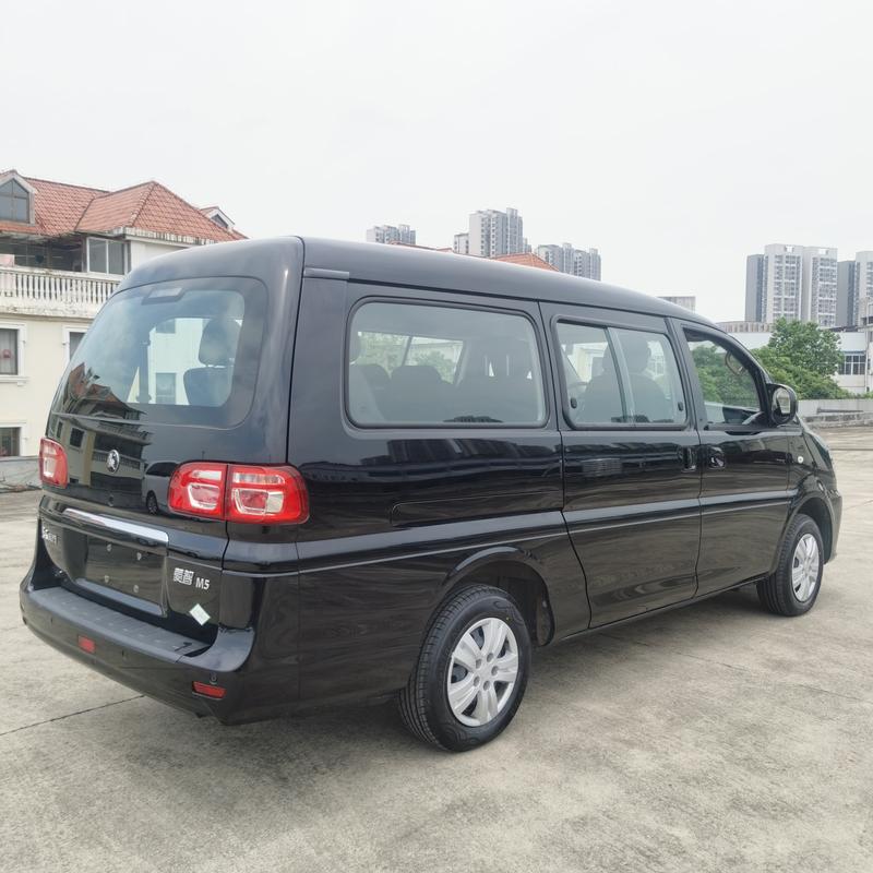 Dongfeng Forthing Lingzhi M5, 2026 — фото 5 из 10