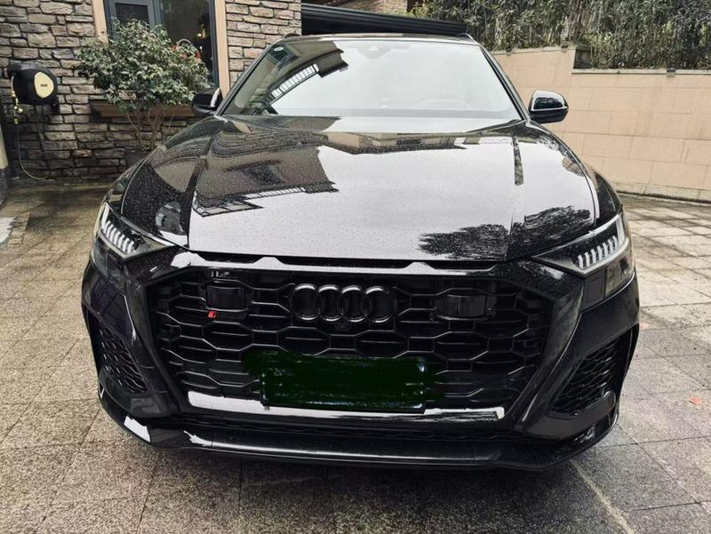 Audi RS Q8, 2025 — фото 2 из 10