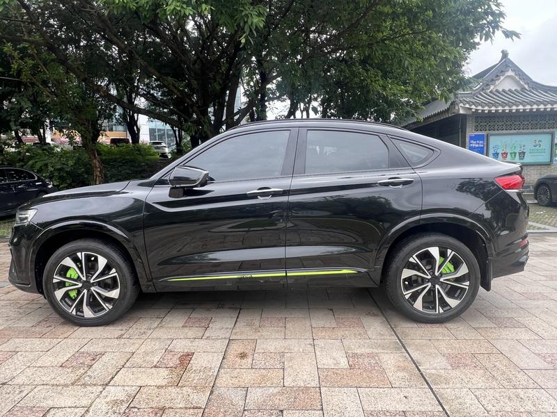 Geely Tugella S, 2022 — фото 4 из 12