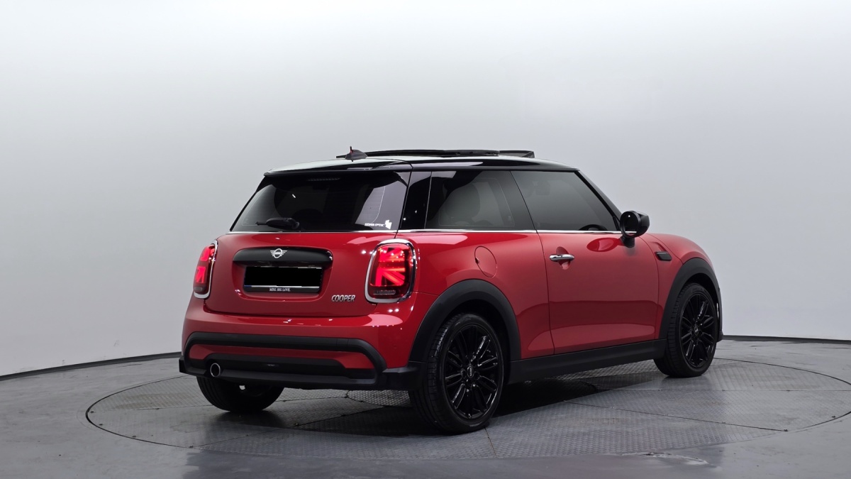 Mini Cooper, 2023 — фото 2 из 12
