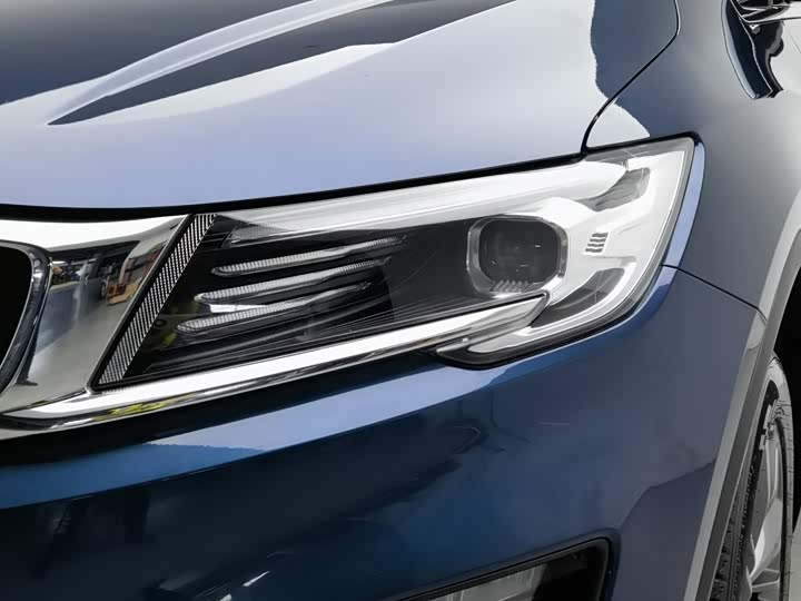 Geely Jiaji Hybrid, 2022 — фото 7 из 9