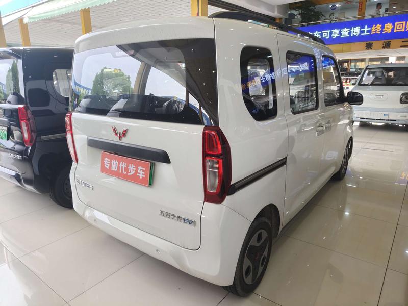 Wuling Sunshine EV, 2026 — фото 5 из 11