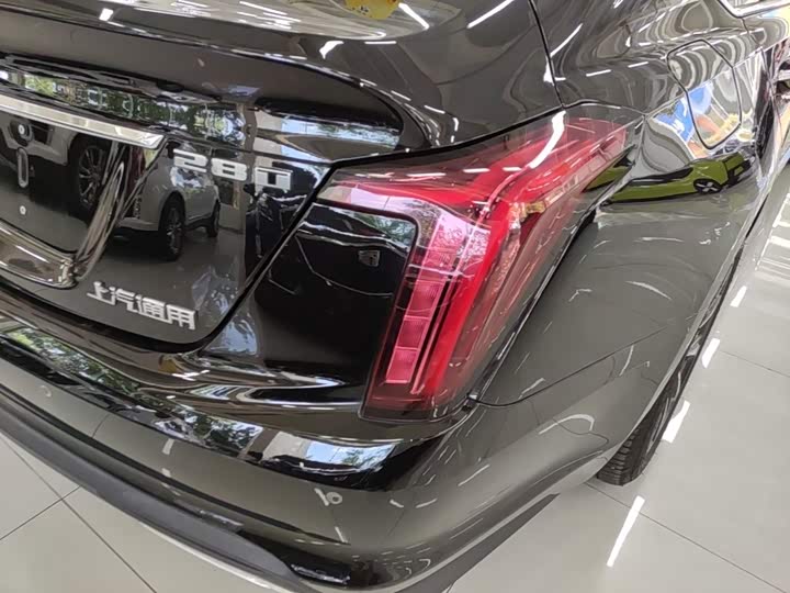 Cadillac CT5, 2023 — фото 8 из 9