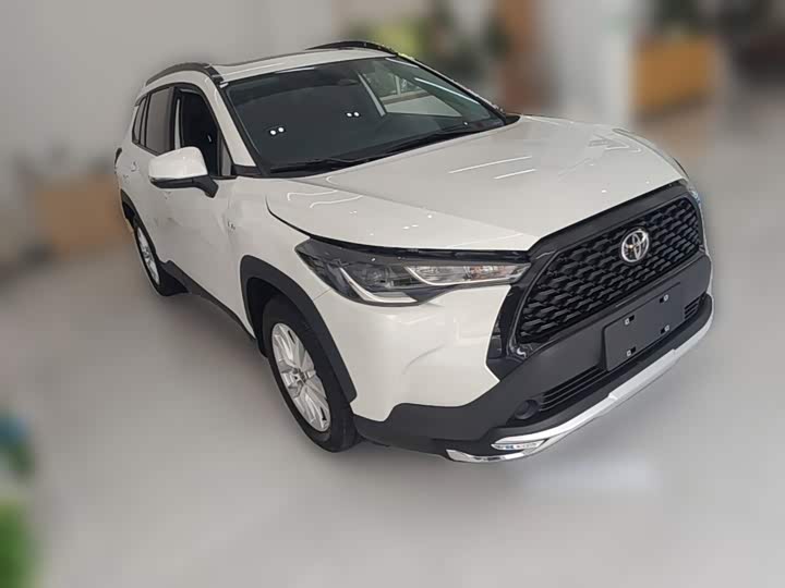 Toyota Corolla Cross, 2024 — фото 7 из 9