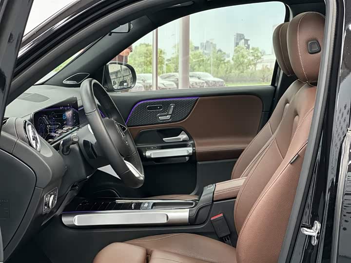 Mercedes-Benz EQB, 2024 — фото 6 из 12