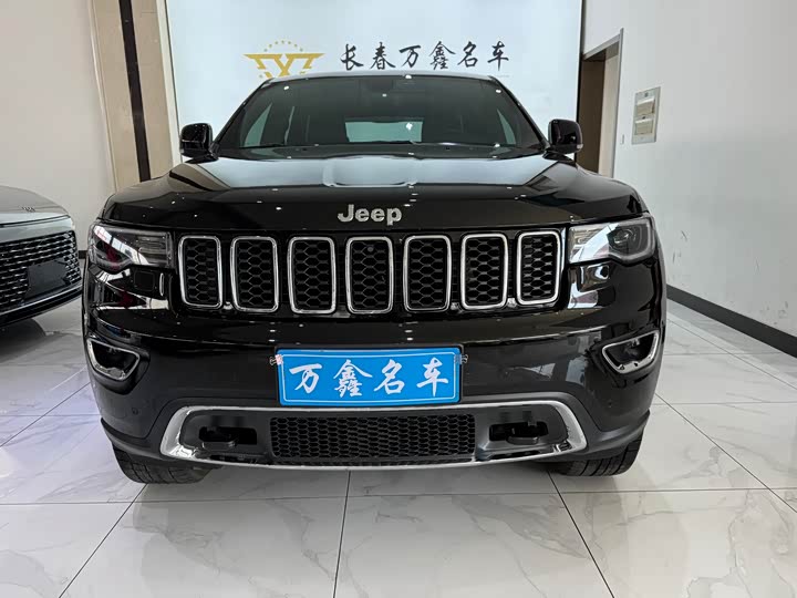 Jeep Grand Cherokee, 2022 — фото 2 из 9