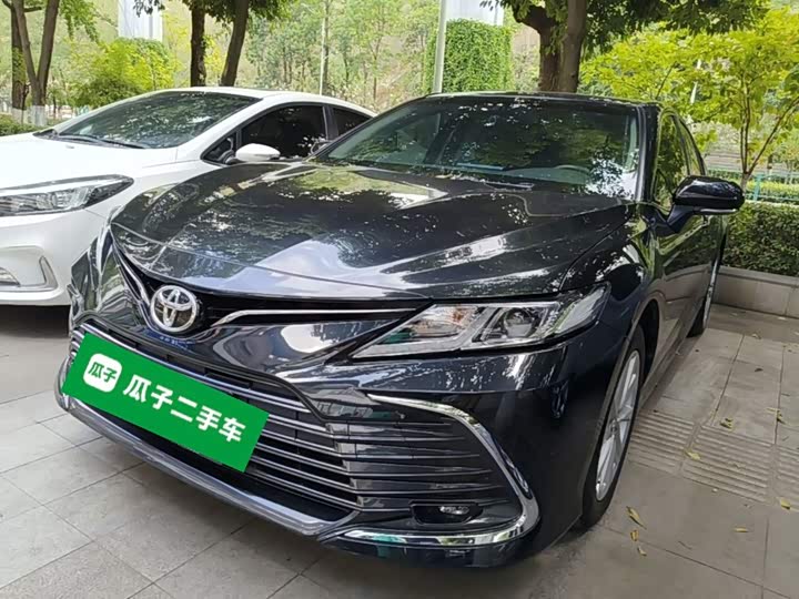 Toyota Camry, 2023 — фото 2 из 9