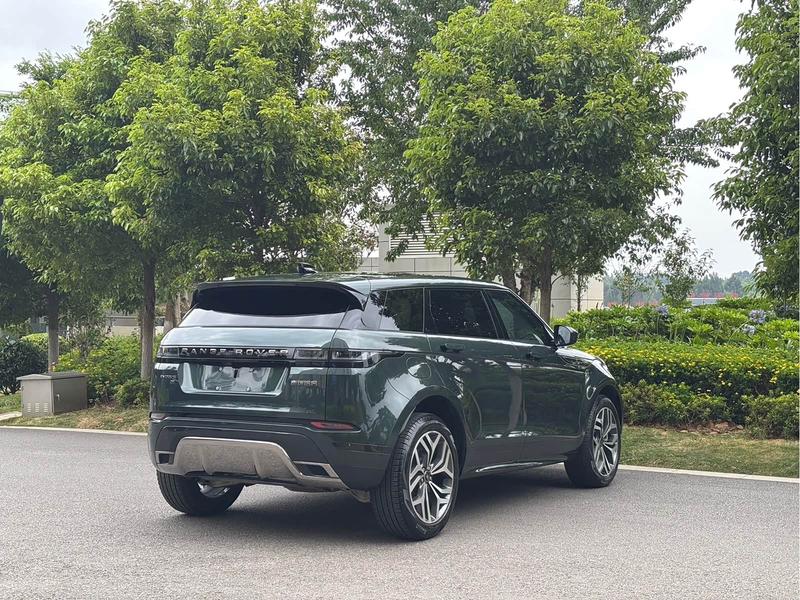 Land Rover Range Rover Evoque L, 2023 — фото 6 из 12