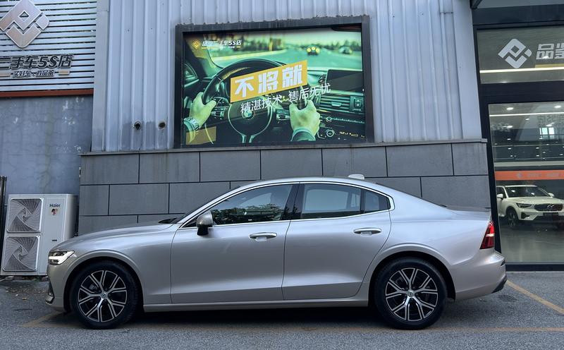 Volvo S60, 2025 — фото 3 из 12