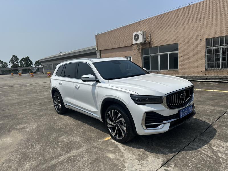 Geely Monjaro, 2023 — фото 3 из 12