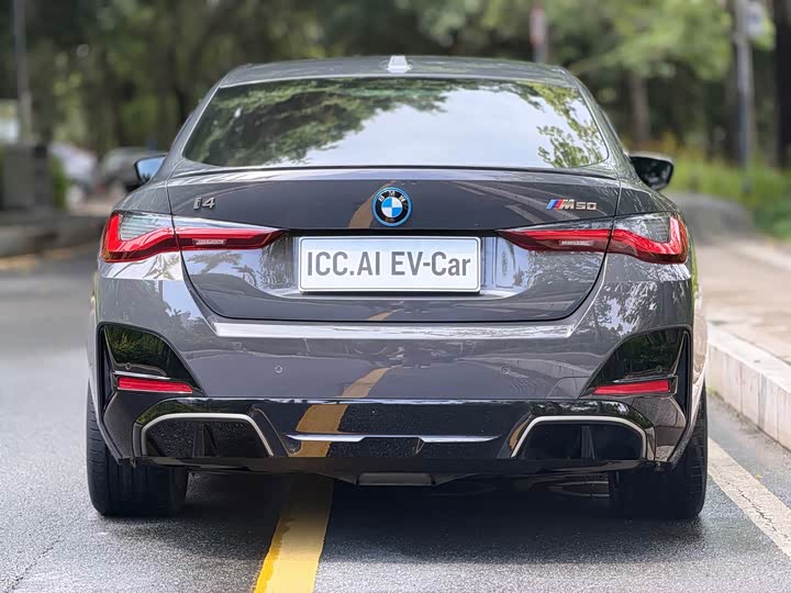 BMW i4, 2024 — фото 3 из 9