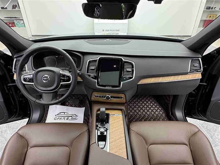 Volvo XC90, 2021 — фото 9 из 9