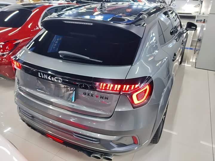 Lynk & Co 02 Hatchback, 2022 — фото 6 из 9