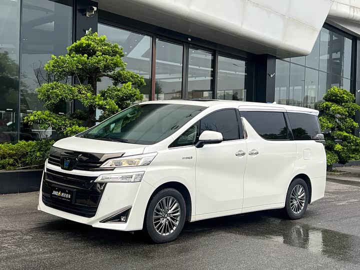 Toyota Vellfire, 2022 — купить в Ульяновске под ключ