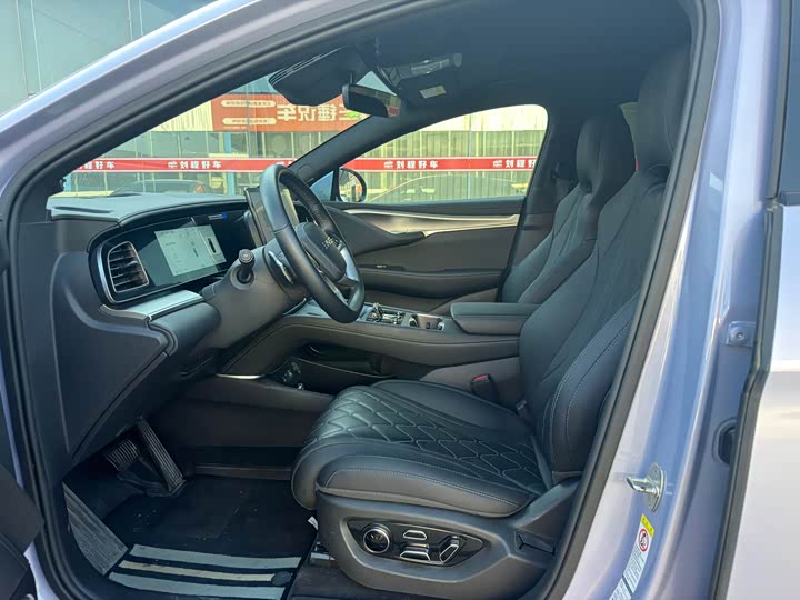 BYD Sea Lion 07 EV, 2025 — фото 6 из 9