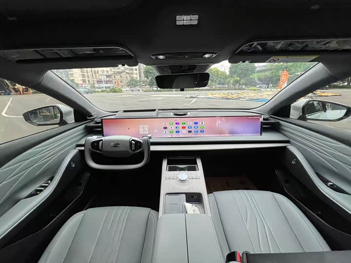 Geely Galaxy E8, 2024 — фото 5 из 9