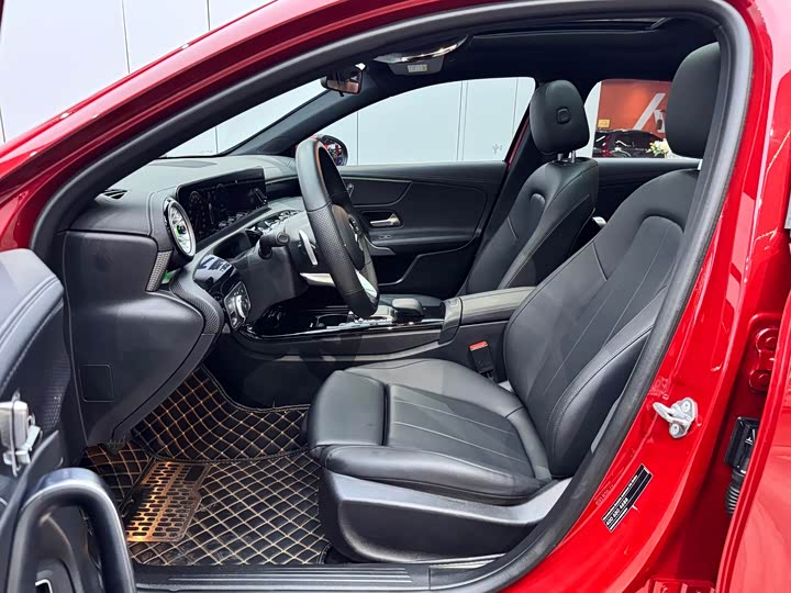 Mercedes-Benz A-Class, 2022 — фото 9 из 9