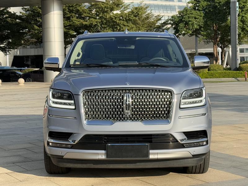 Lincoln Navigator, 2021 — фото 2 из 12