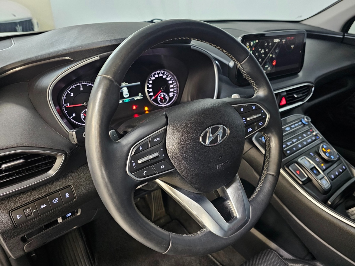 Hyundai Santa Fe, 2023 — фото 8 из 12