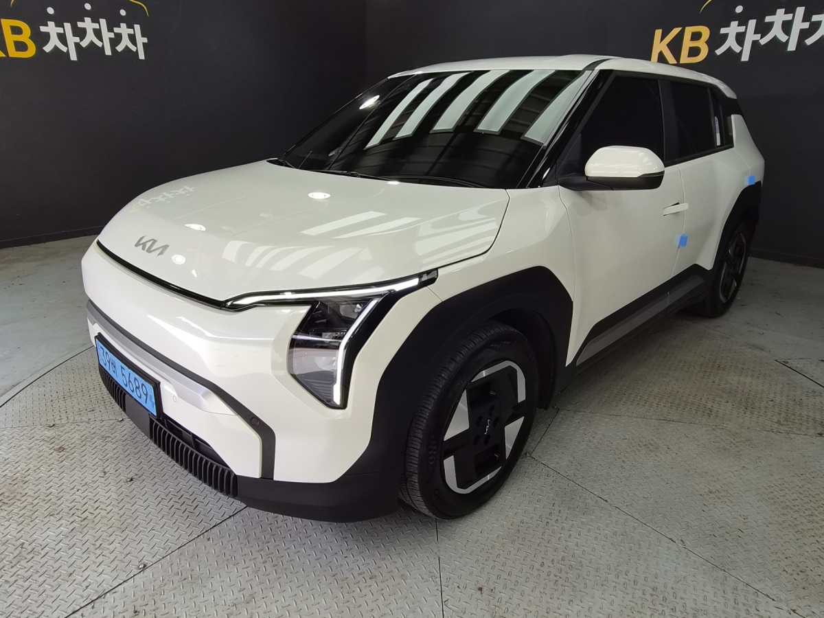Kia EV3, 2025 — фото 3 из 12