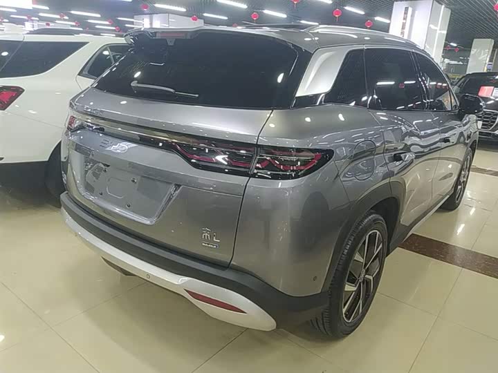 BYD Song L DM-i Hybrid, 2025 — фото 7 из 9