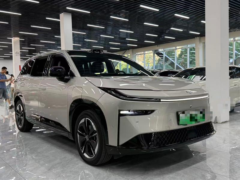 Toyota bZ3X, 2025 — фото 3 из 10