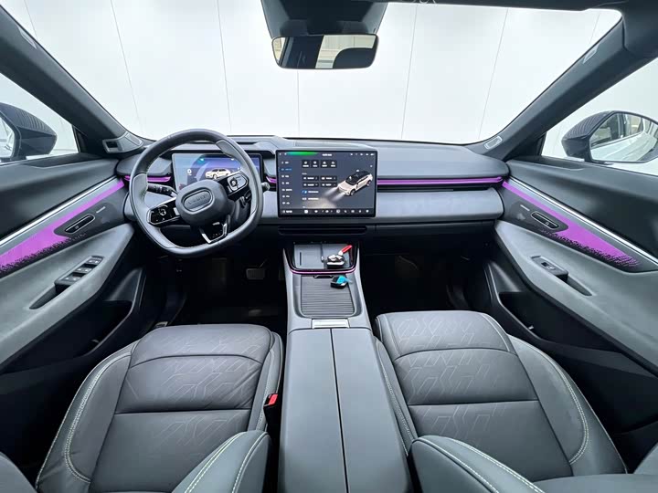 Lynk & Co 08 EM-P Hybrid, 2024 — фото 9 из 9