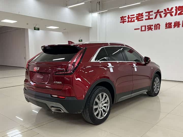 Cadillac XT4, 2022 — фото 3 из 9