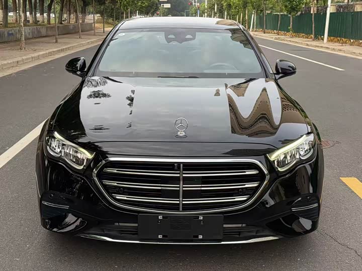 Mercedes-Benz E-Class Hybrid, 2024 — фото 2 из 9