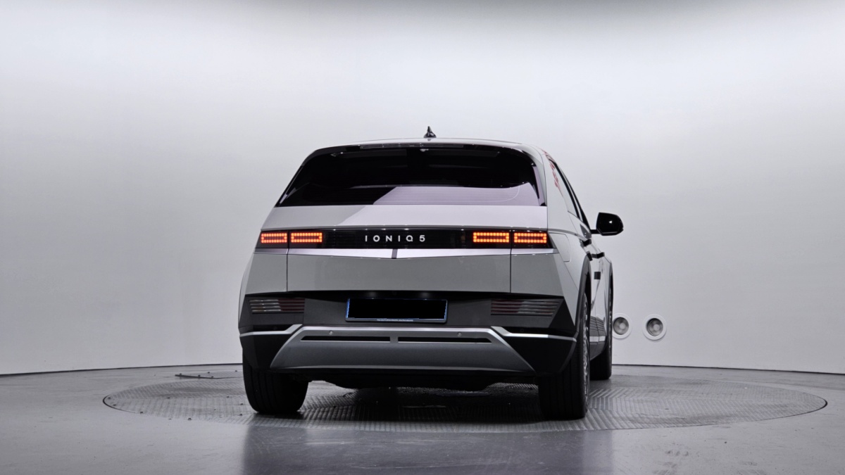 Hyundai Ioniq 5, 2022 — фото 4 из 12