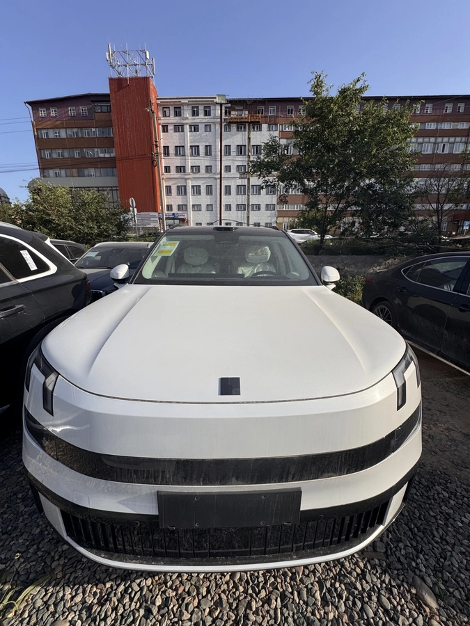 Lynk & Co 900, 2026