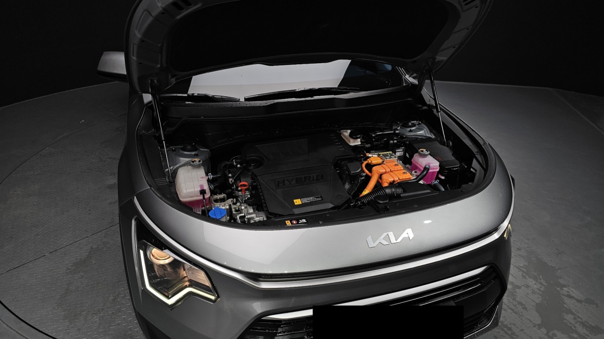 Kia Niro, 2023 — фото 6 из 12